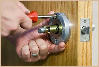 Elite Locksmith Services Tustin, CA 714-923-1187 - 6-locks-replace